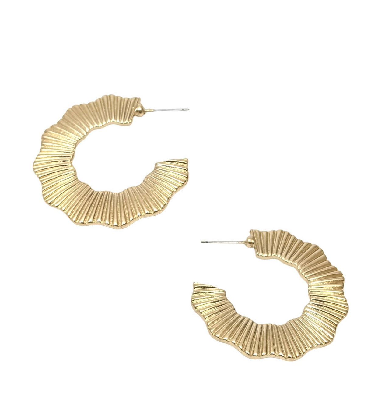 Daley Wave Earrings (gold or silver)